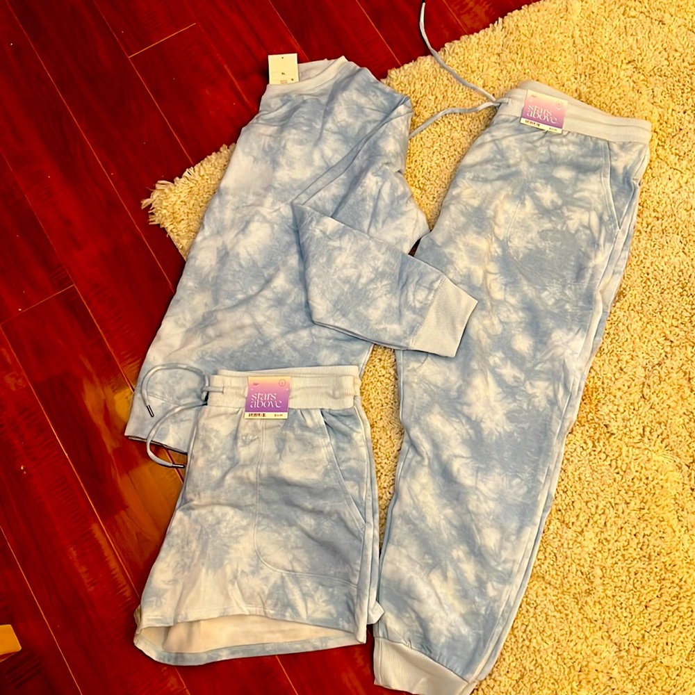 Nwt stars above bundle